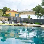 5 Etoiles Avec Piscine Chauffee, Petanque Et A 850 M Βίλα Bandol