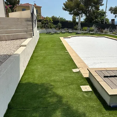 5 étoiles Avec Piscine Chauffée, Pétanque Et à 850 M