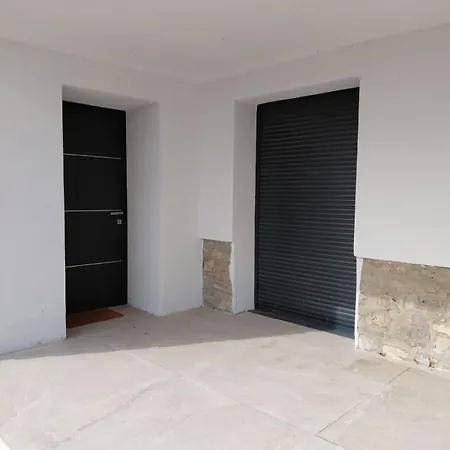 Villa 5 étoiles Avec Piscine Chauffée, Pétanque Et à 850 M