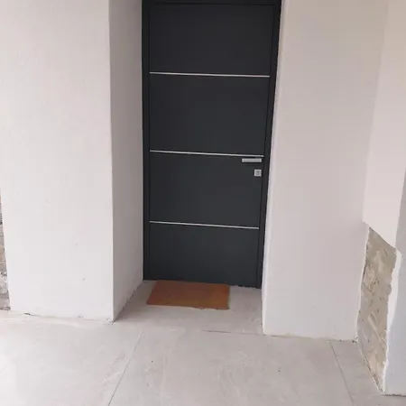 Villa 5 Etoiles Avec Piscine Chauffee, Petanque Et A 850 M