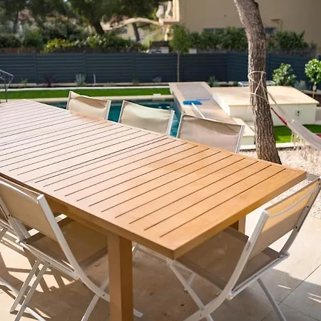 5 Etoiles Avec Piscine Chauffee, Petanque Et A 850 M Villa Bandol
